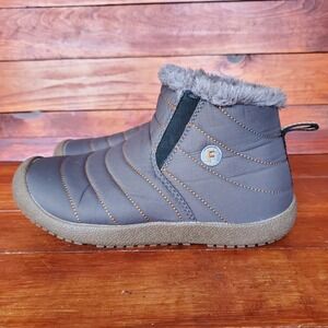 Calceus Snow‎ Boots Women 8 Gray Faux Fur Lined Slip On New